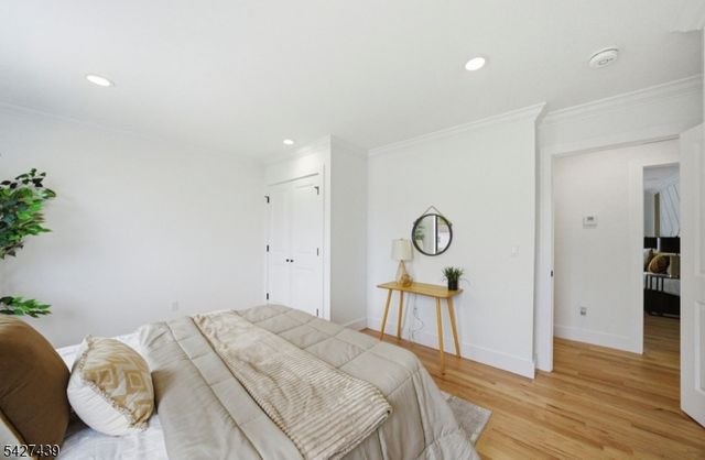 14 26Th St, Fair Lawn Boro, NJ 07410