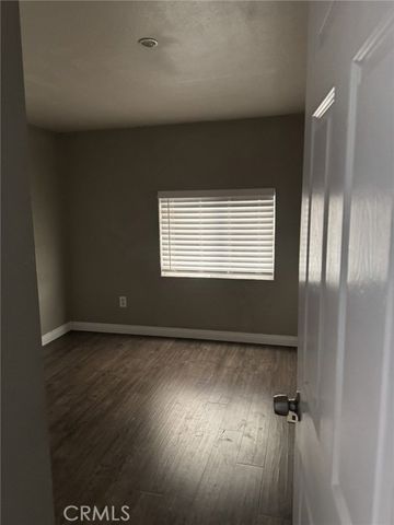 13959 Victoria, Victorville, CA 92395