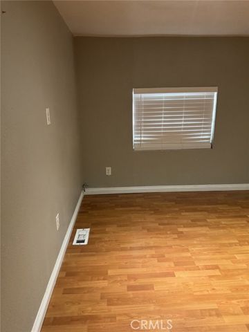 13959 Victoria, Victorville, CA 92395