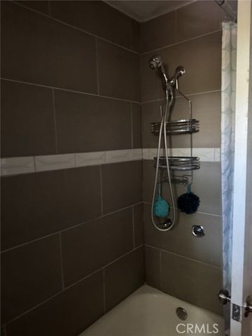 13959 Victoria, Victorville, CA 92395