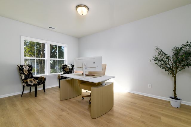 1256 Crooked Oak Road, Charleston, SC 29492