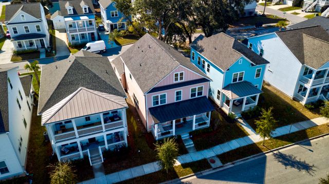 1256 Crooked Oak Road, Charleston, SC 29492