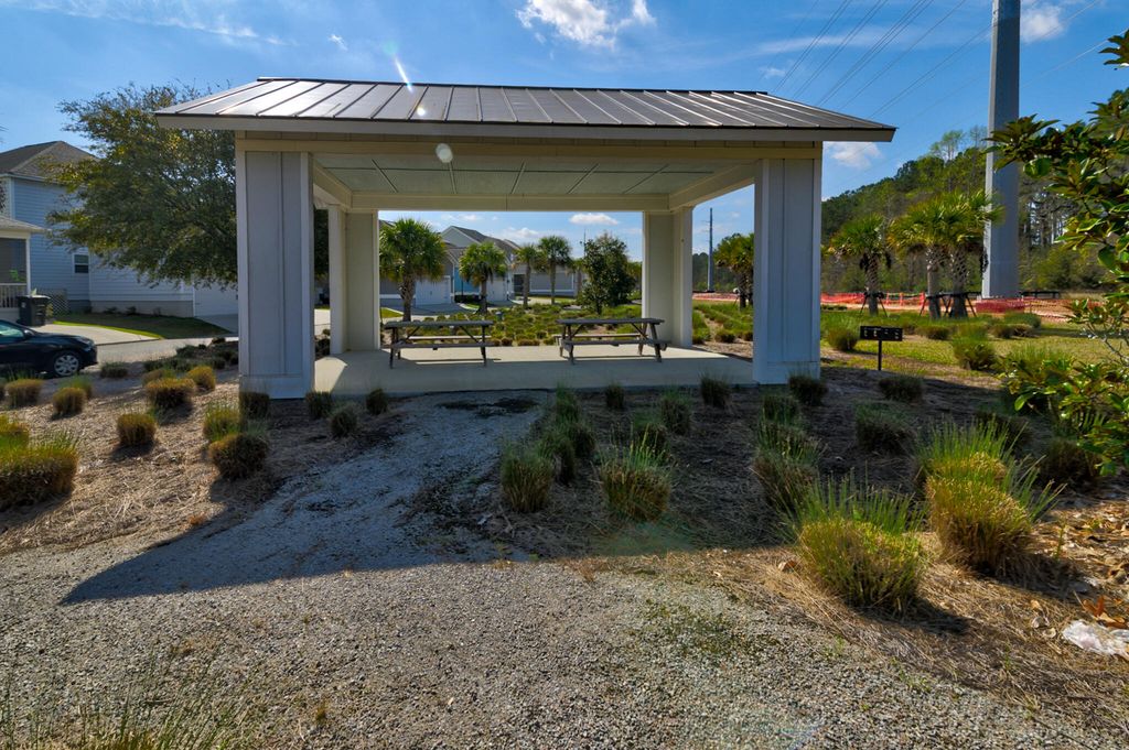 Image 38 of property listing at 1256 Crooked Oak Road, Charleston, SC 29492