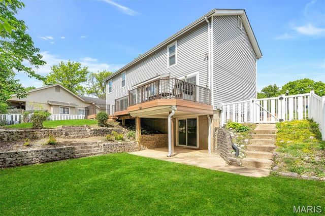 1912 Springtree Drive, Maryland Heights, MO 63043
