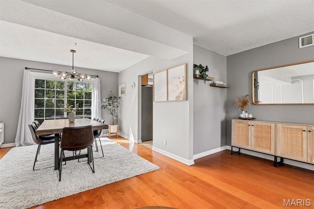 1912 Springtree Drive, Maryland Heights, MO 63043