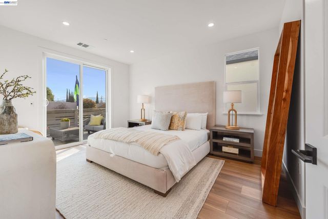 1887 Cook Court, Santa Clara, CA 95050