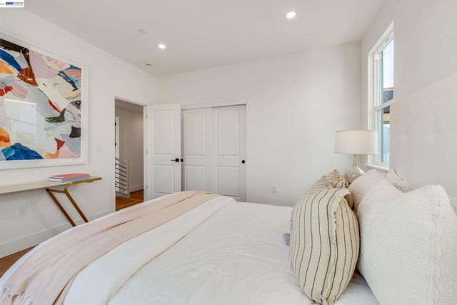 1887 Cook Court, Santa Clara, CA 95050