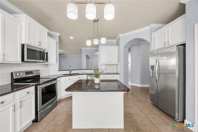 7101 Golden Oak Lane, Killeen, TX 76542