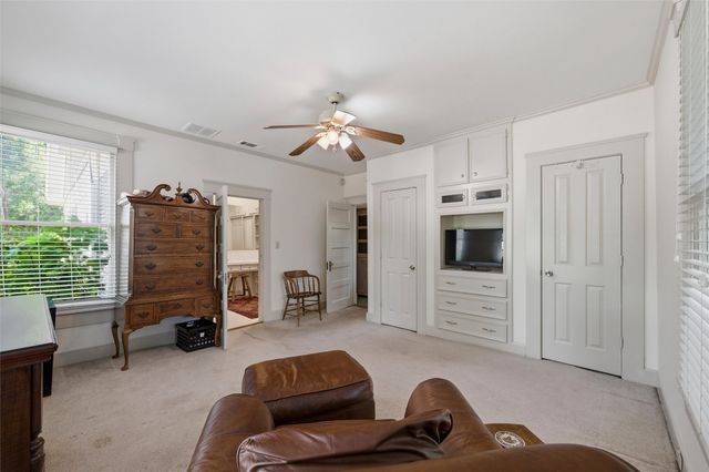 311 E Marvin Avenue, Waxahachie, TX 75165