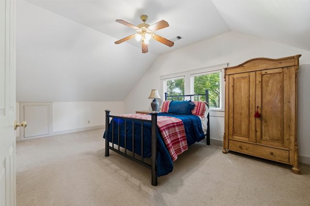311 E Marvin Avenue, Waxahachie, TX 75165