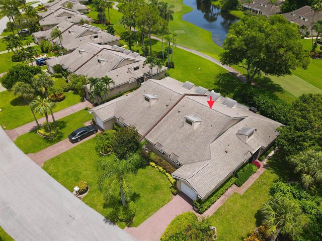 6858 FOUNTAINS Circle, Lake Worth, FL 33467