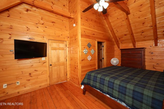 556 Wildwood Forest Way, Sevierville, TN 37876