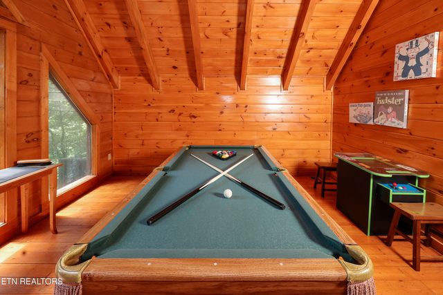 556 Wildwood Forest Way, Sevierville, TN 37876