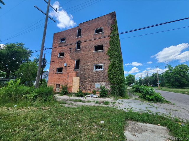 2903 MONTGOMERY Street, Detroit, MI 48206