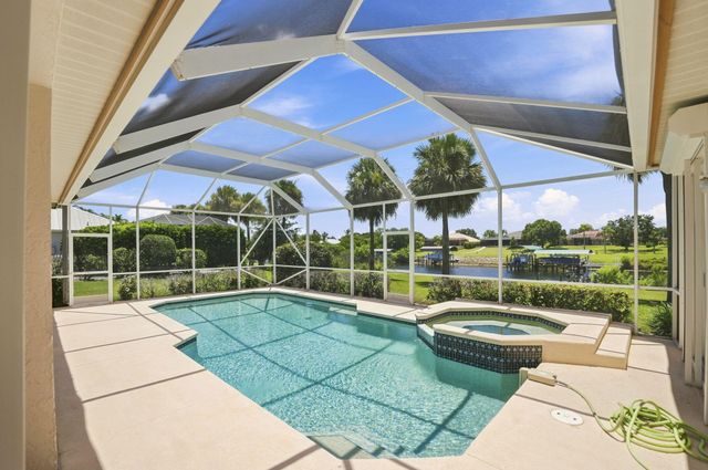 2624 SW River Shore Drive, Port St Lucie, FL 34984