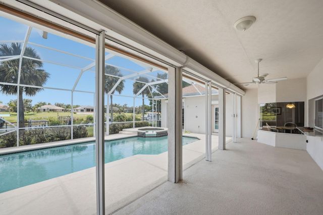 2624 SW River Shore Drive, Port St Lucie, FL 34984