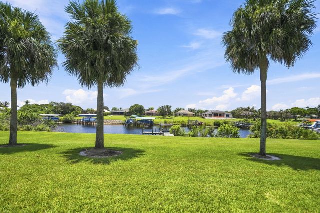 2624 SW River Shore Drive, Port St Lucie, FL 34984