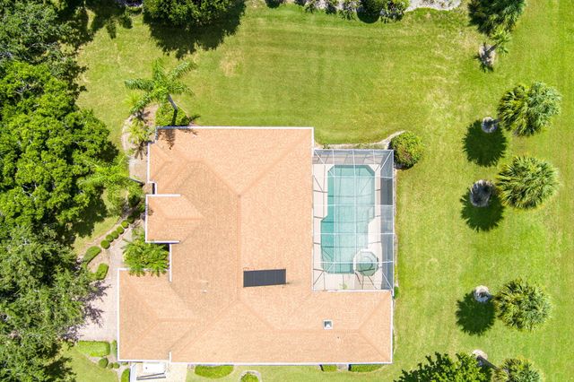 2624 SW River Shore Drive, Port St Lucie, FL 34984