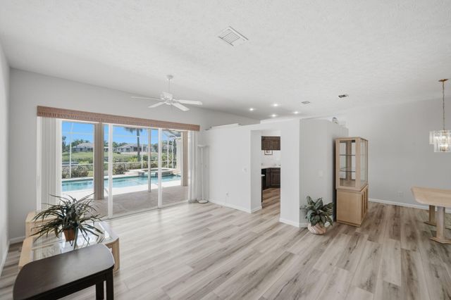 2624 SW River Shore Drive, Port St Lucie, FL 34984