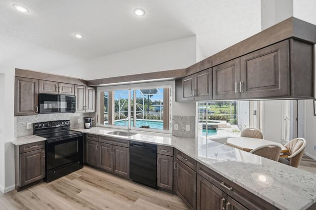 2624 SW River Shore Drive, Port St Lucie, FL 34984