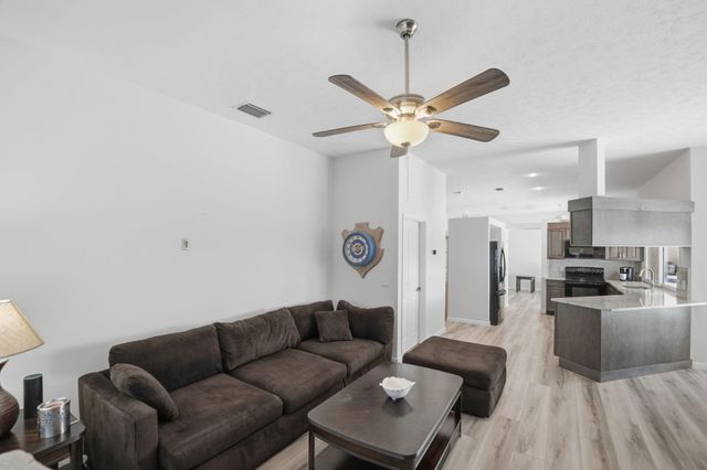 2624 SW River Shore Drive, Port St Lucie, FL 34984