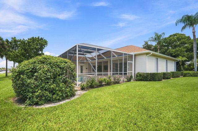 2624 SW River Shore Drive, Port St Lucie, FL 34984