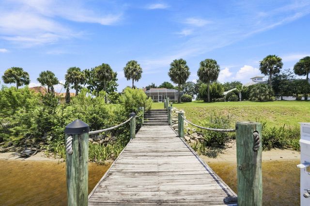 2624 SW River Shore Drive, Port St Lucie, FL 34984