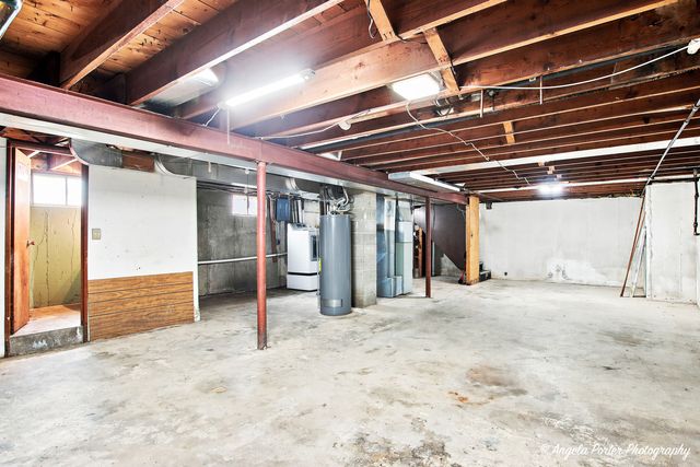 1401 Channel Beach Avenue, Johnsburg, IL 60051