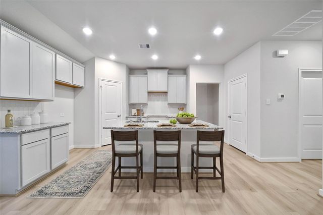 814 Scribe, New Caney, TX 77357