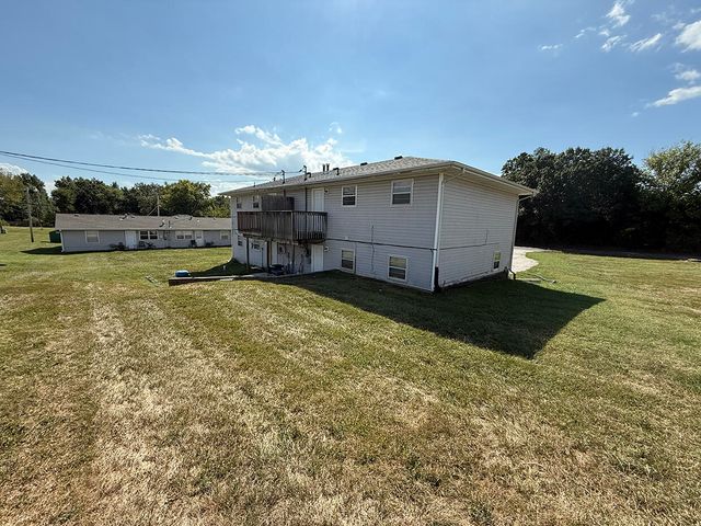 7308 N WADE SCHOOL RD A, Columbia, MO 65202