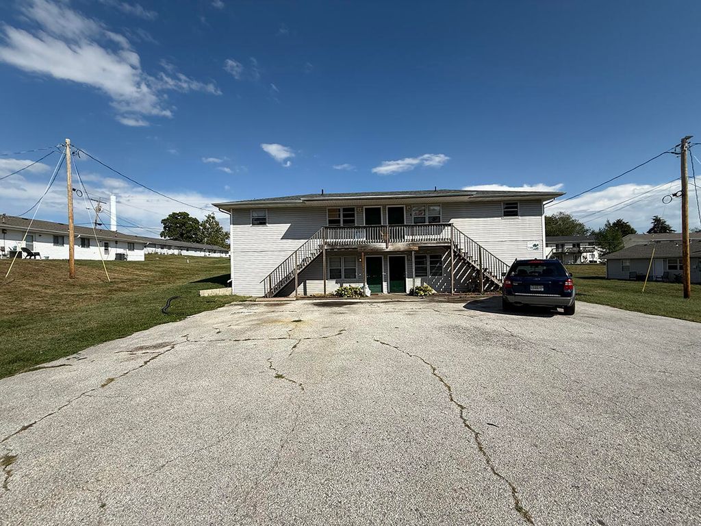 7308 N WADE SCHOOL RD A, Columbia, MO 65202