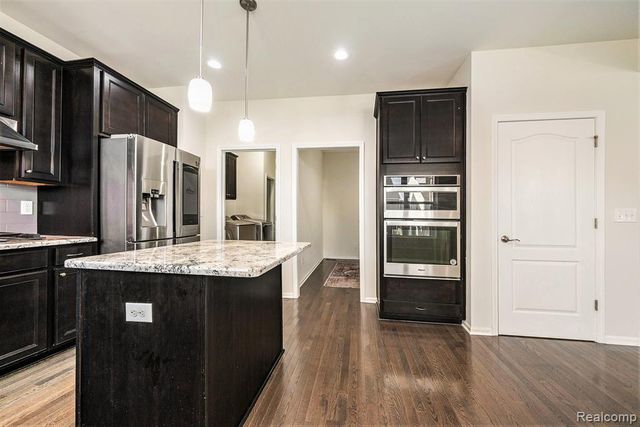 28364 Hanover Drive, Novi, MI 48377