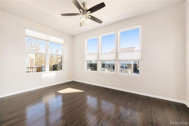 28364 Hanover Drive, Novi, MI 48377