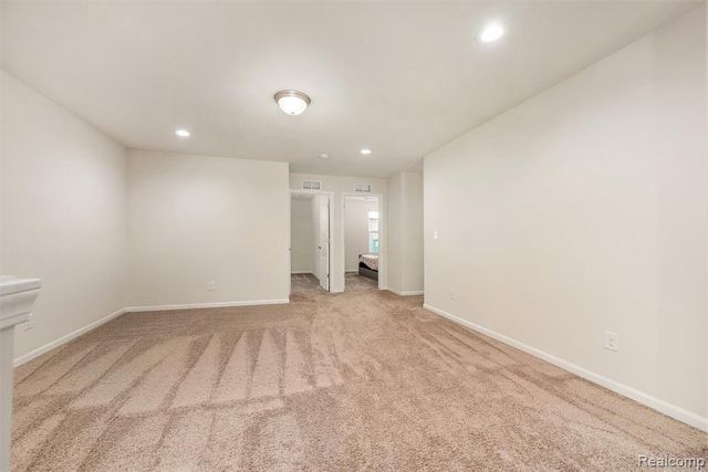 28364 Hanover Drive, Novi, MI 48377