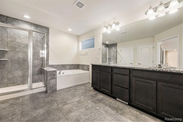 28364 Hanover Drive, Novi, MI 48377