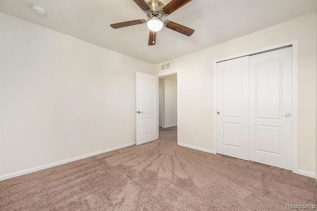 28364 Hanover Drive, Novi, MI 48377