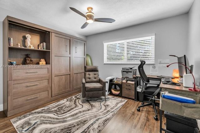 6481 SW 13th St, Plantation, FL 33317