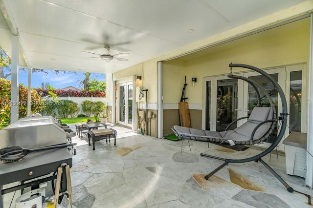 6481 SW 13th St, Plantation, FL 33317