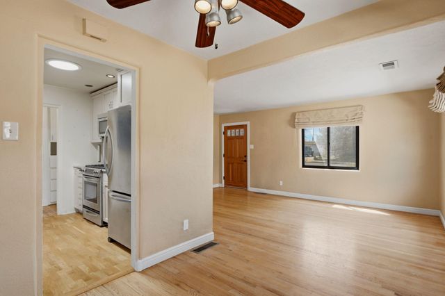 205 Natalie Avenue NW, Albuquerque, NM 87107