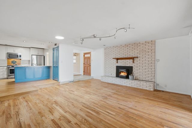 205 Natalie Avenue NW, Albuquerque, NM 87107