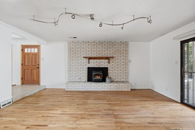 205 Natalie Avenue NW, Albuquerque, NM 87107