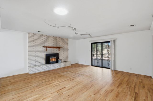 205 Natalie Avenue NW, Albuquerque, NM 87107