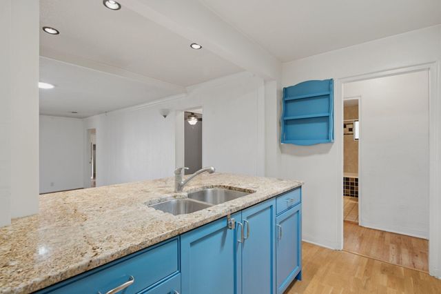 205 Natalie Avenue NW, Albuquerque, NM 87107