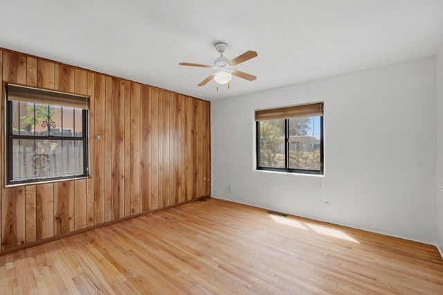 205 Natalie Avenue NW, Albuquerque, NM 87107