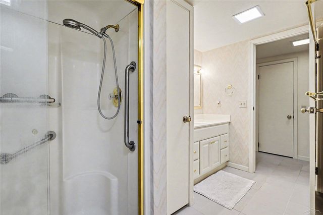 4872 W Michigan Avenue, Saginaw, MI 48638