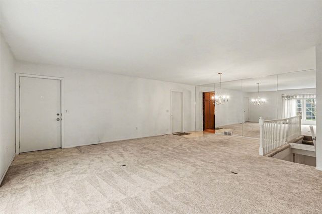 4872 W Michigan Avenue, Saginaw, MI 48638