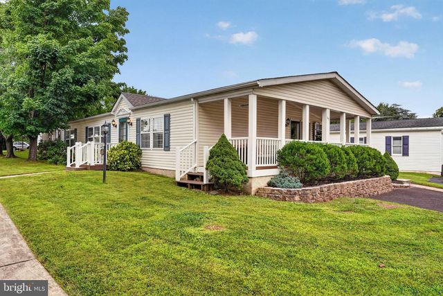 45 WILLIAMS WAY, Sellersville, PA 18960