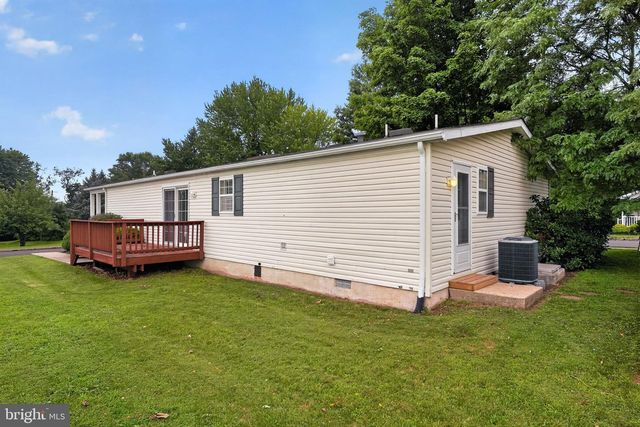 45 WILLIAMS WAY, Sellersville, PA 18960