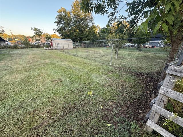 702 W Main Street, Atkins, AR 72823