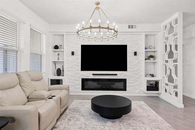 7552 OAKMOSS LOOP, Davenport, FL 33837